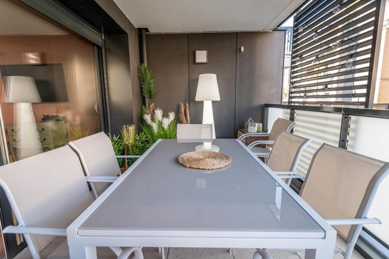 Апартаменти Vire Moulin Furnished Flat Аннесі Екстер'єр фото
