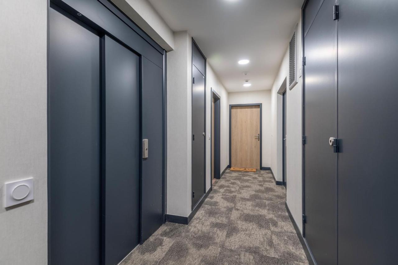 Апартаменти Vire Moulin Furnished Flat Аннесі Екстер'єр фото