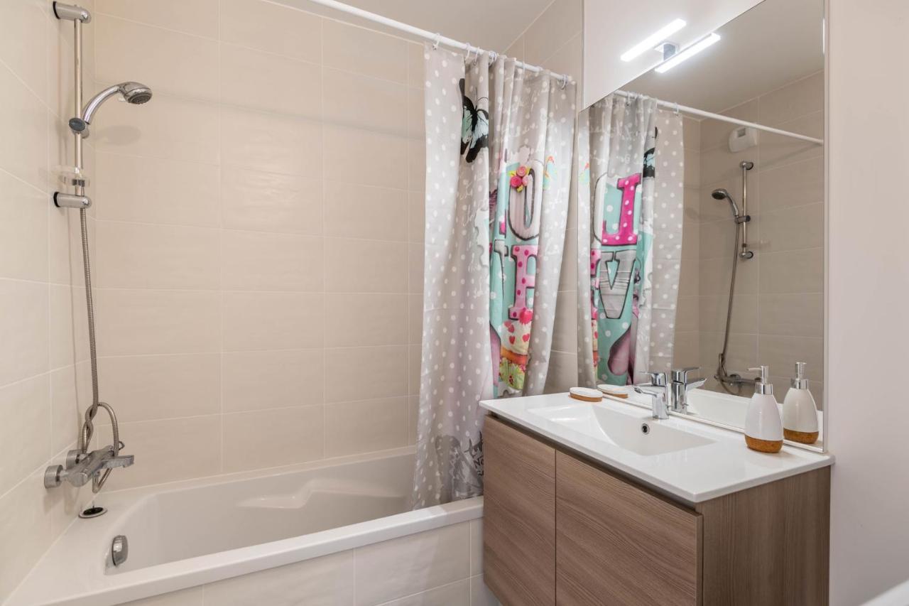 Апартаменти Vire Moulin Furnished Flat Аннесі Екстер'єр фото