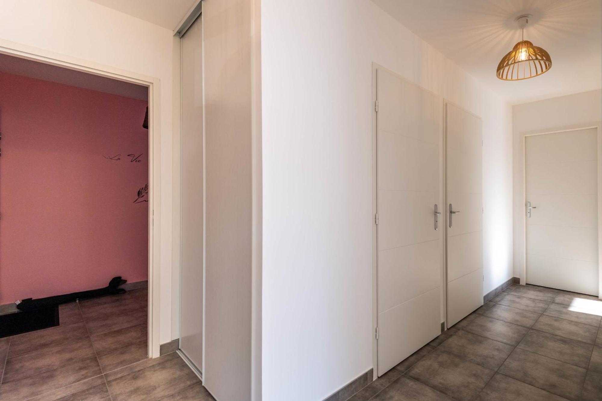 Апартаменти Vire Moulin Furnished Flat Аннесі Екстер'єр фото